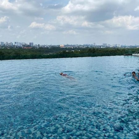 Homenest Jb City Poolview Suite By Cozy Home Johor Bahru Extérieur photo