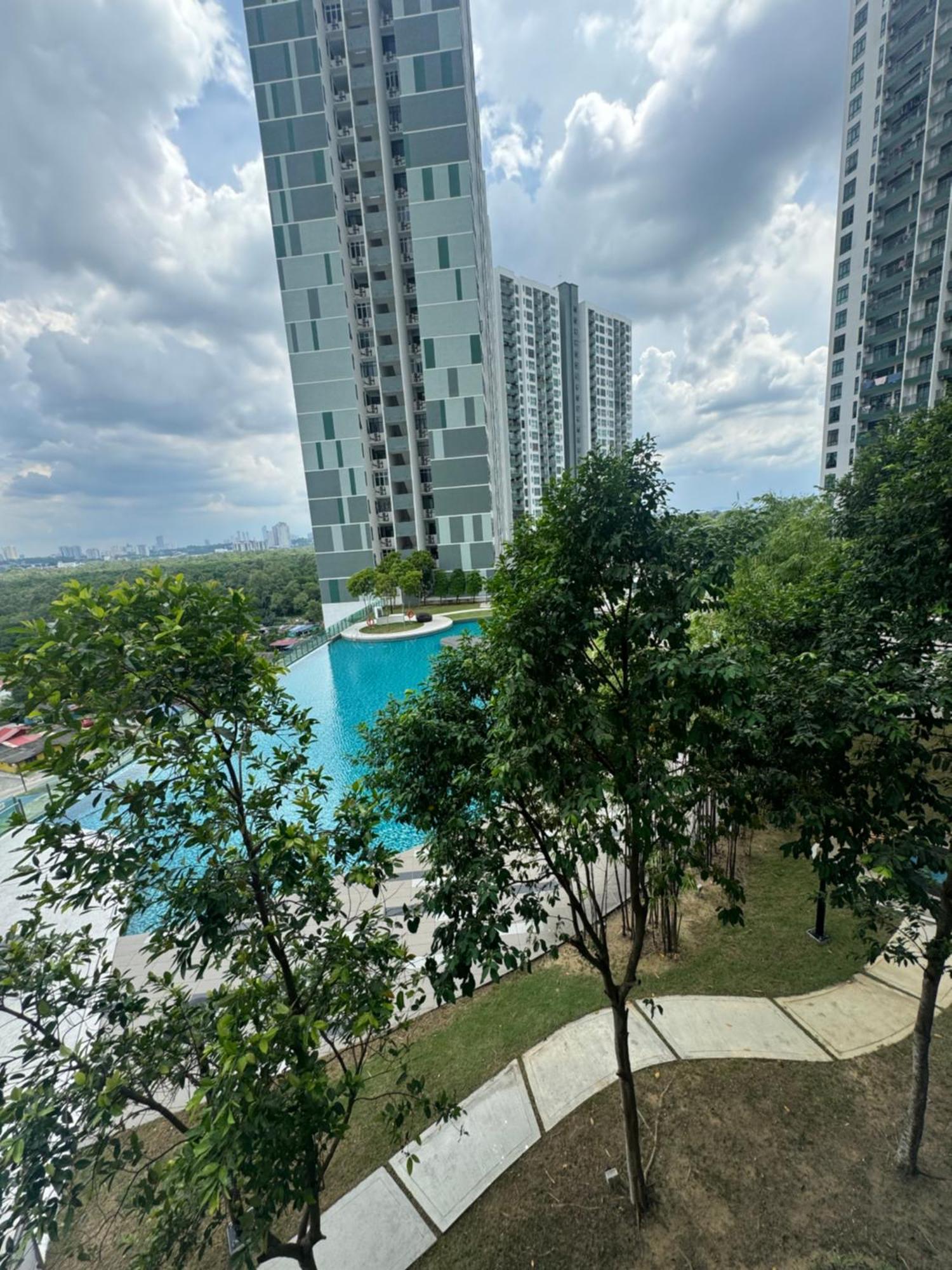 Homenest Jb City Poolview Suite By Cozy Home Johor Bahru Extérieur photo